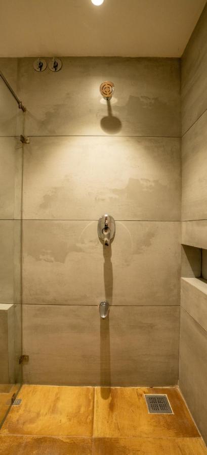 Pinnacle Grand Hotel Ahmedabad Exterior foto